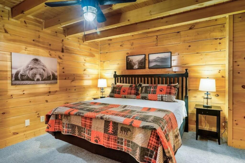 Cabin-N-Smokys! Indoor Resort Pool Views Hot Tub Game Room Сивиървил Екстериор снимка
